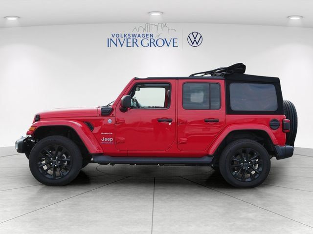 Used 2024 Jeep Wrangler Unlimited Sahara w/ Safety Group AWD/4WD image 4