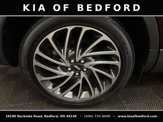 Used 2020 Lincoln Nautilus Reserve AWD/4WD image 28