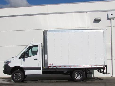 Used 2023 Mercedes-Benz Sprinter 3500 image 5