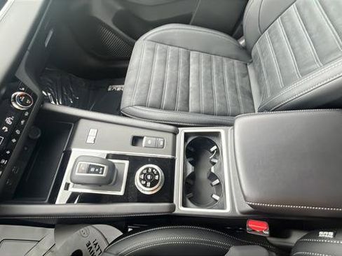 New 2026 Nissan Rogue SL AWD/4WD image 17