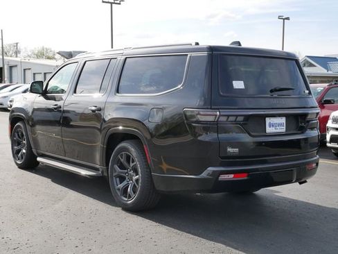 New 2026 Jeep Grand Wagoneer L Limited w/ Convenience Group I AWD/4WD image 5