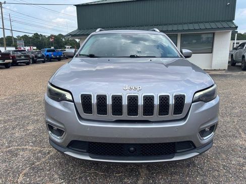 Used 2019 Jeep Cherokee Limited w/ Luxury Group AWD/4WD image 8