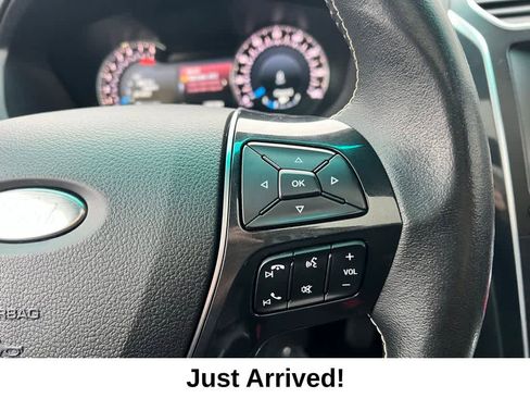 Used 2016 Ford Explorer Platinum image 37