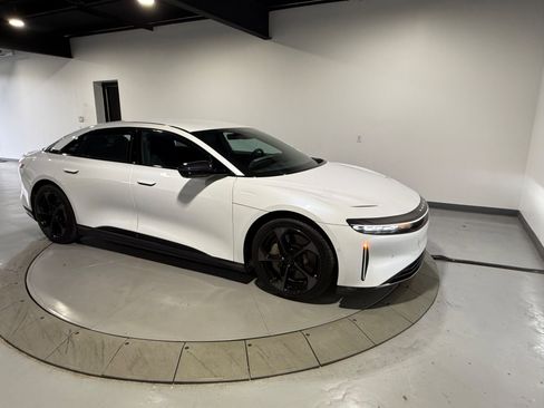 Used 2024 Lucid Air Touring AWD/4WD image 8