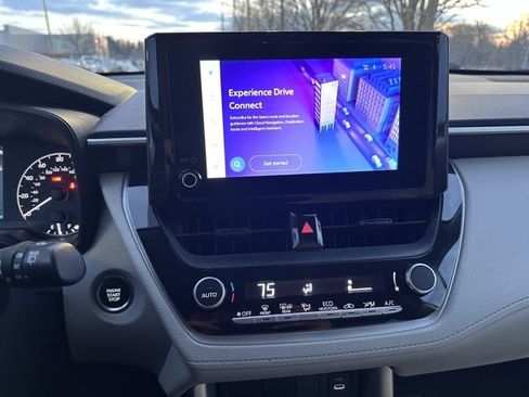 Used 2023 Toyota Corolla Cross LE image 14