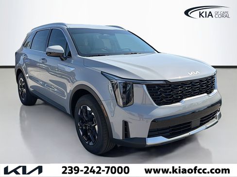 New 2026 Kia Sorento S image 1