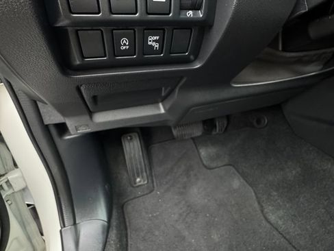 Certified 2024 Subaru Forester Premium AWD/4WD image 16