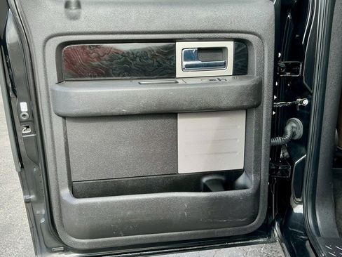 Used 2012 Ford F150 Platinum image 31