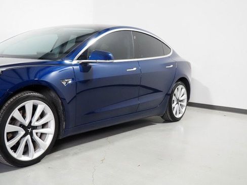 Used 2018 Tesla Model 3 Long Range image 44