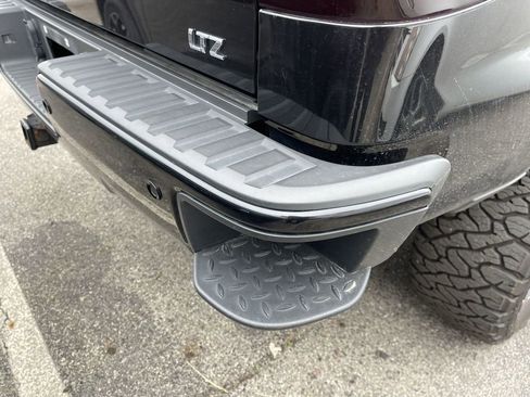 Used 2015 Chevrolet Silverado 1500 LTZ Z71 w/ Midnight Edition AWD/4WD image 8