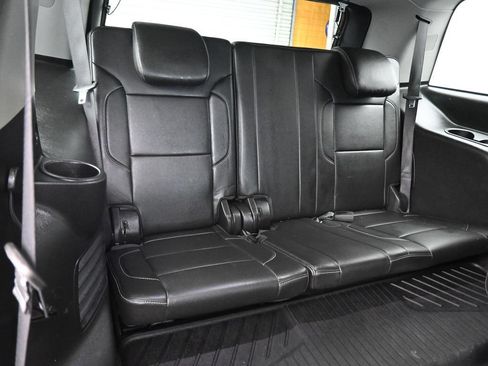 Used 2019 Chevrolet Tahoe LT w/ Luxury Package AWD/4WD image 43