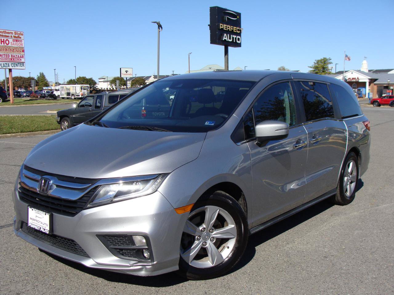 Used 2020 Honda Odyssey EX image 3