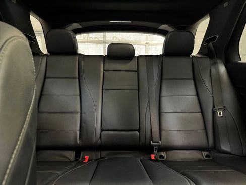 Used 2022 Mercedes-Benz GLE 350 4MATIC image 16