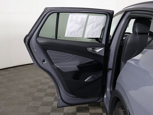 Used 2023 Volkswagen ID.4 Pro S image 24