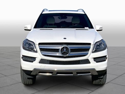 Used 2014 Mercedes-Benz GL 450 4MATIC image 3