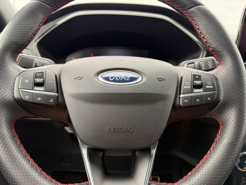 Used 2024 Ford Escape ST-Line image 20