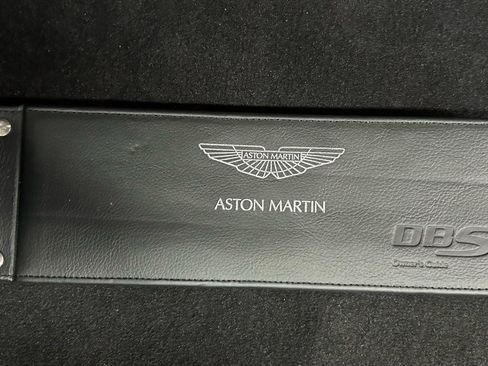 Used 2011 Aston Martin DBS Volante RWD image 27