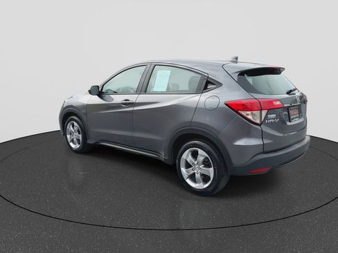 Used 2019 Honda HR-V LX image 6