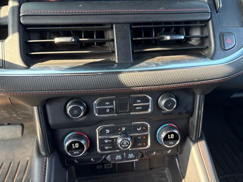 Used 2024 Chevrolet Suburban RST w/ Sport Performance Package AWD/4WD image 24