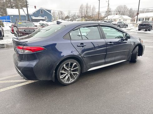 Used 2020 Toyota Corolla SE w/ SE Premium Package image 5