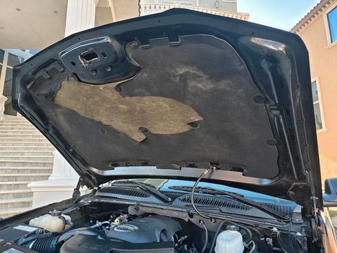 Used 2006 Chevrolet Avalanche Z66 w/ Sun And Sound Package image 56