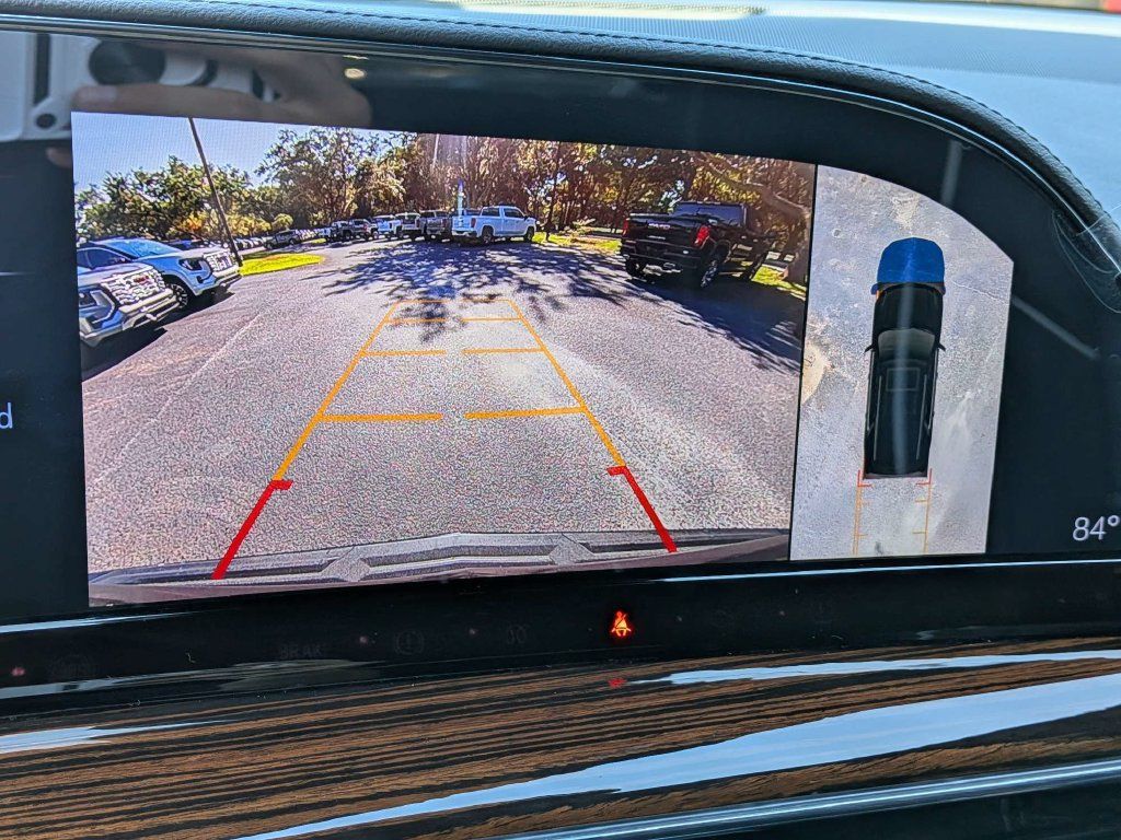 Used 2022 Cadillac Escalade Premium Luxury w/ Performance Package RWD image 24