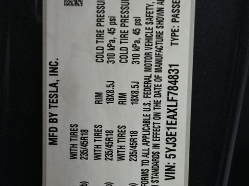 Used 2020 Tesla Model 3 Standard Range Plus image 42