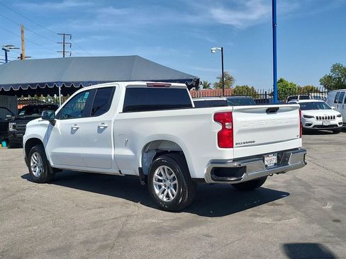 Used 2020 Chevrolet Silverado 1500 LT image 30