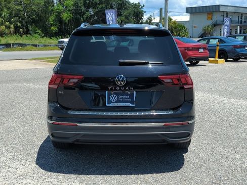 Used 2023 Volkswagen Tiguan SE FWD image 6