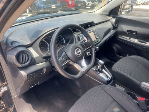 Used 2022 Nissan Kicks S FWD image 6