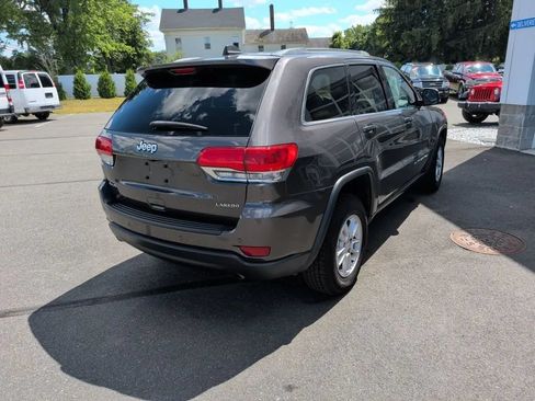Used 2018 Jeep Grand Cherokee Laredo AWD/4WD image 11