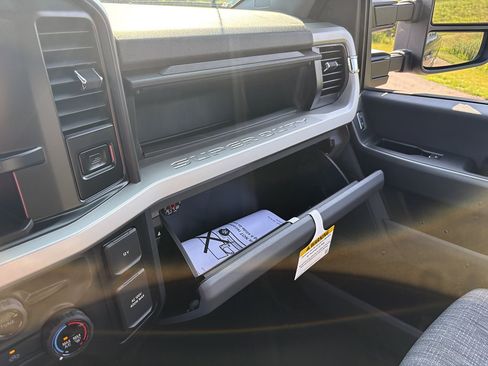 New 2026 Ford F350 XLT w/ FX4 Off-Road Package AWD/4WD image 35