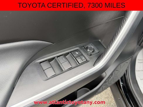 Certified 2025 Toyota RAV4 LE AWD/4WD image 22