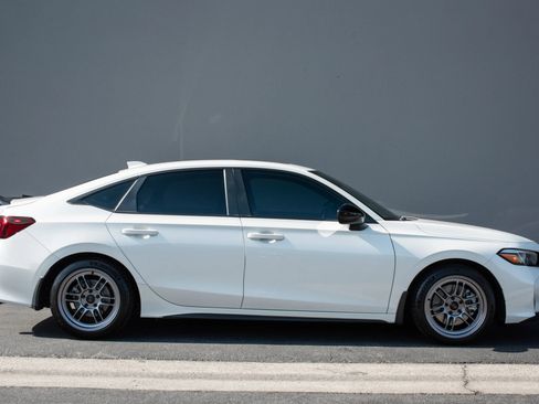 Used 2025 Honda Civic Si image 8