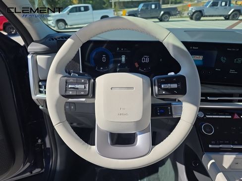 New 2026 Hyundai Santa Fe SEL AWD/4WD image 13