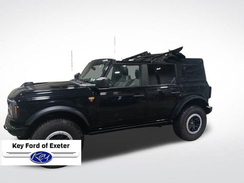 Used 2024 Ford Bronco Badlands w/ Sasquatch Package AWD/4WD image 11