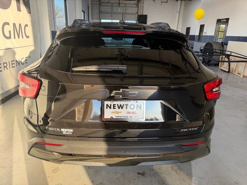New 2026 Chevrolet Trax ACTIV w/ Driver Confidence Package image 31