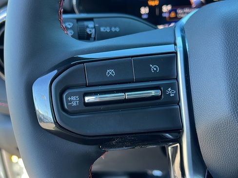 New 2026 Chevrolet Colorado Z71 w/ Technology Package image 26