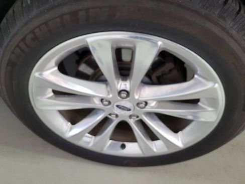 Used 2018 Ford Explorer Limited w/ Equipment Group 301A image 31