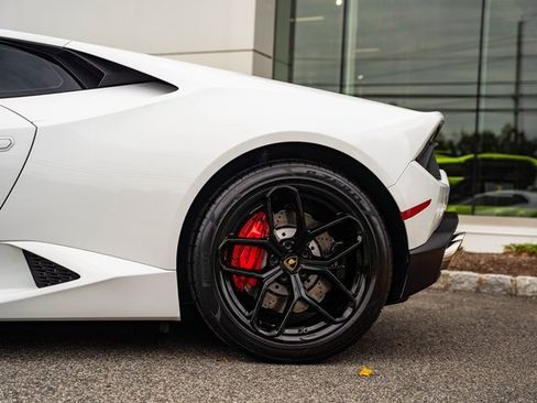 Used 2018 Lamborghini Huracan LP 580-2 image 16