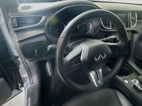 Used 2022 INFINITI QX55 Luxe w/ Cargo Package image 12