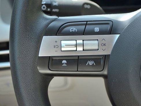 Used 2025 Hyundai Tucson SEL AWD/4WD image 20
