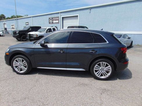 Used 2018 Audi Q5 Prestige w/ Prestige Package AWD/4WD image 7