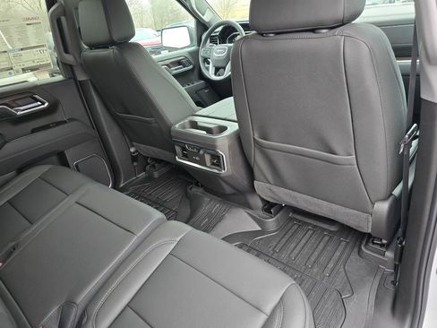 New 2026 GMC Sierra 1500 SLT w/ SLT Premium Plus Package image 25
