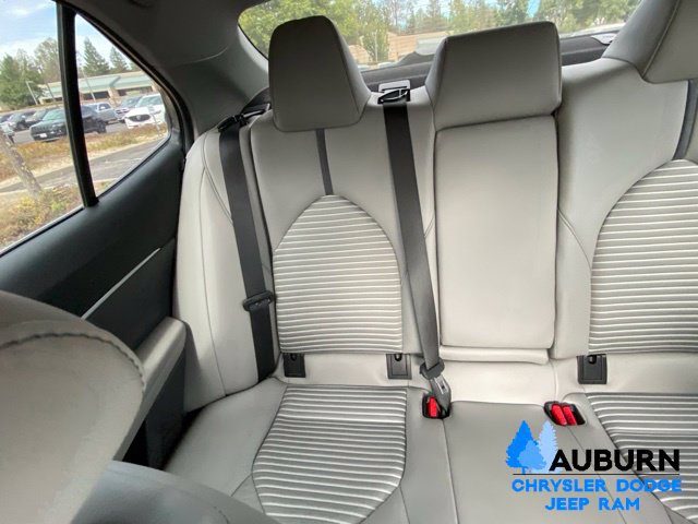 Used 2023 Toyota Camry SE FWD image 15