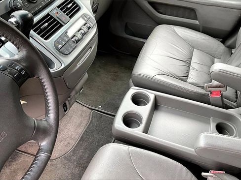 Used 2010 Honda Odyssey EX-L image 12