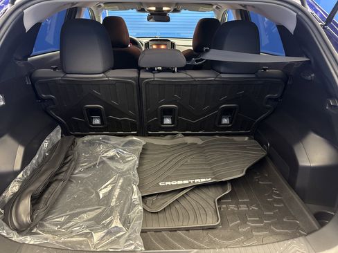 Certified 2025 Subaru Crosstrek 2.0i image 24