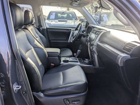 Used 2024 Toyota 4Runner SR5 Premium image 32