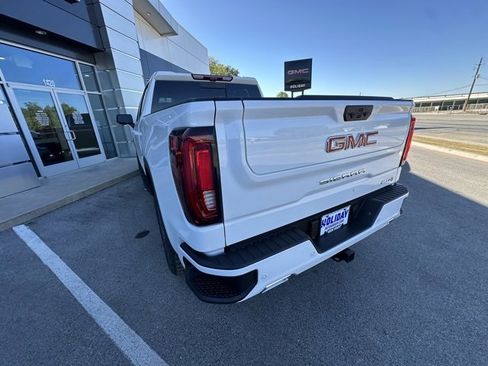 New 2026 GMC Sierra 1500 AT4 w/ AT4 Premium Package image 8