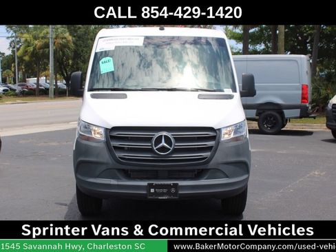 Used 2023 Mercedes-Benz Sprinter 2500 image 3